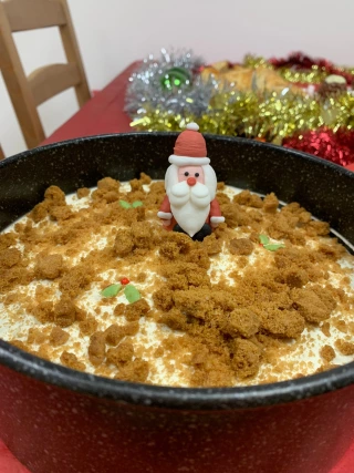 Christmas BAKE OFF (entwined with Becky's birthday)! Our favourite day of the year 💃🎄

So these pics were taken during the eating/judging hence some of the plates looking half full! 

- Charlie: Cheddar and bacon turnovers/twists
- Faye: Rice Krispie & Marshmallow Christmas Puddings
- Grace: Pork and Apple | Pork, Cranberry and Brie sausage rolls
- Becky: (what didn't she make tbh) Jolly Biscoff Cheesecake & Ice Cream | Merry Mango Sorbet

An amazing, very tasty and generous effort all, well done! Now off to lay down on the sofa.... 👏